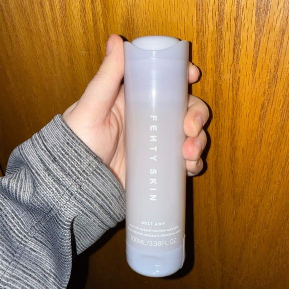 Fenty Beauty Melt Awf Makeup-Removing Cleanser - Cream - Picture 2 of 2